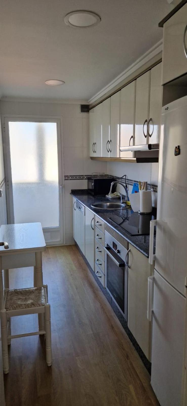 Apartamento En Complejo Residencial Con Piscina 푸에블라 데 파르날스 외부 사진